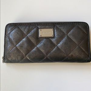 Michael Kors Quilted Wallet
